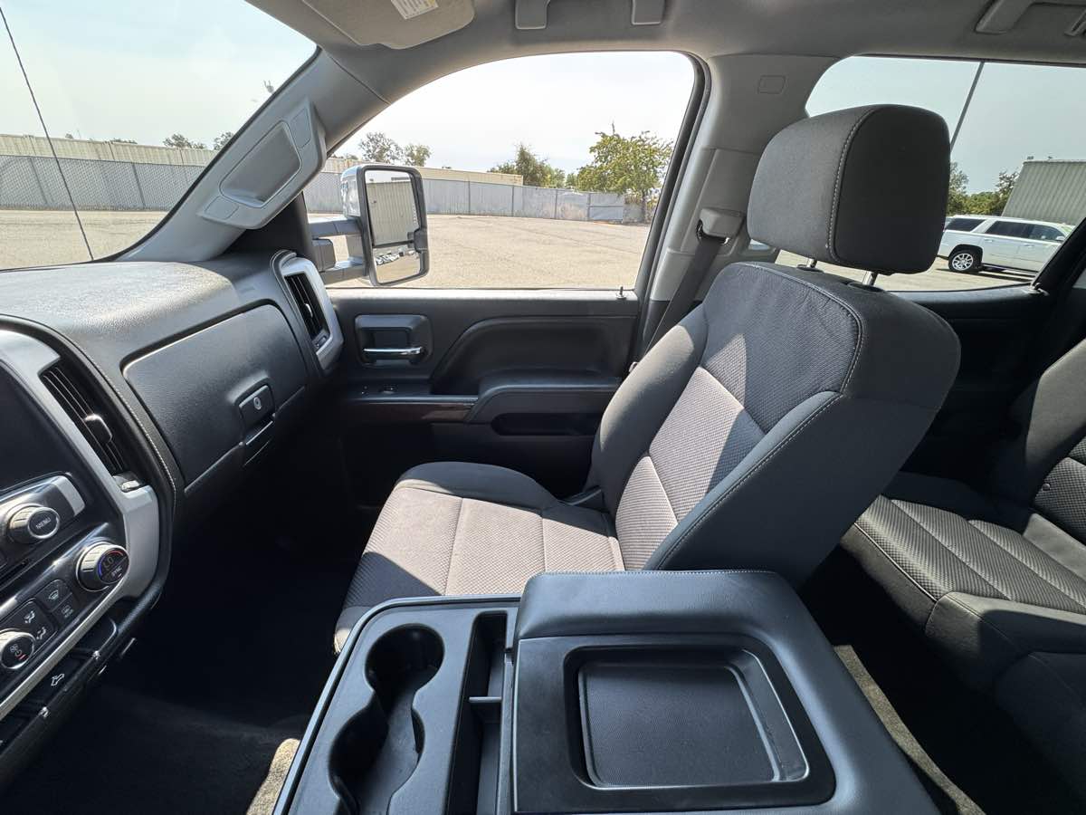 2016 Gmc Sierra SLE photo 34
