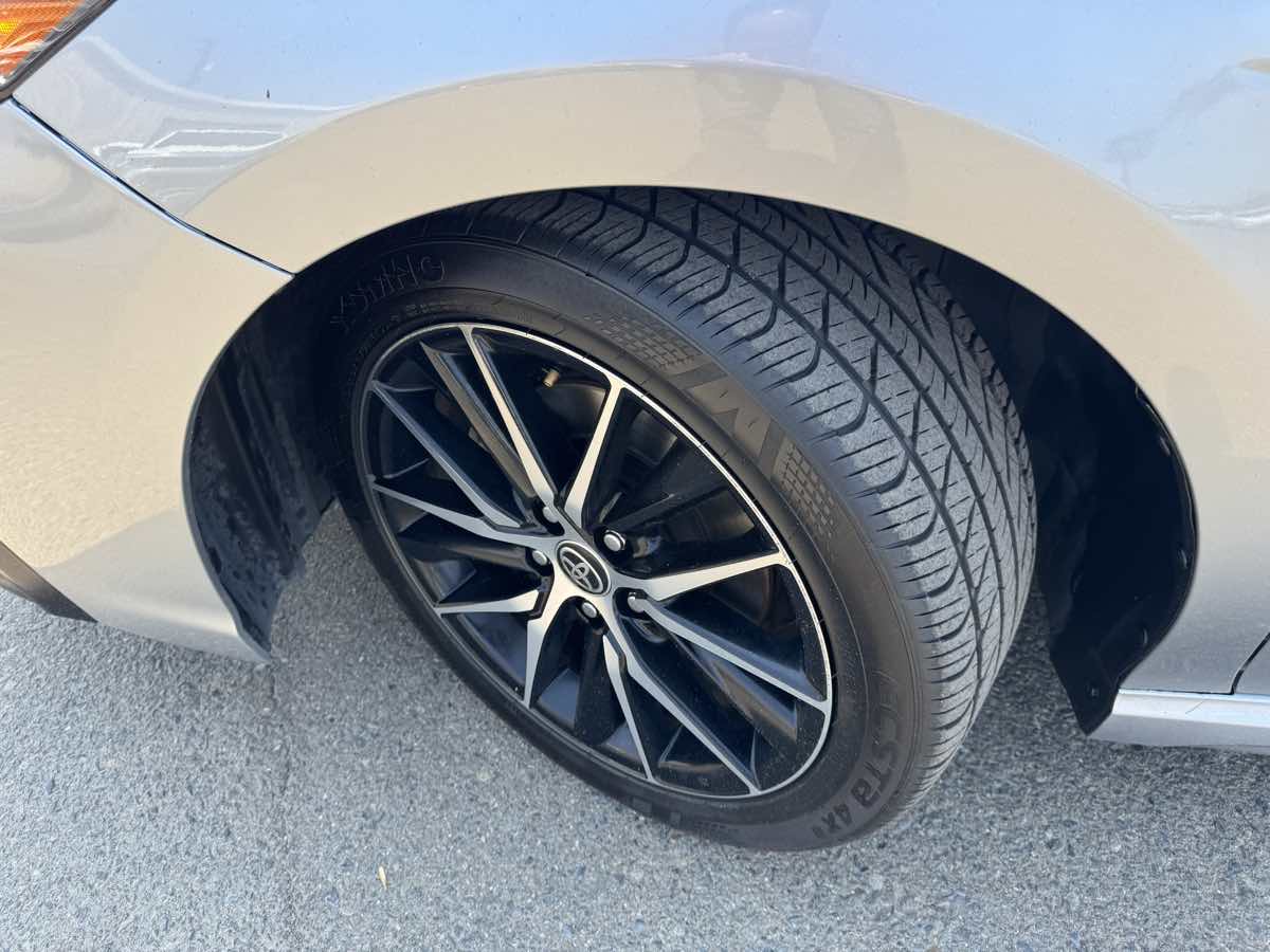 2022 Toyota Camry SE photo 36