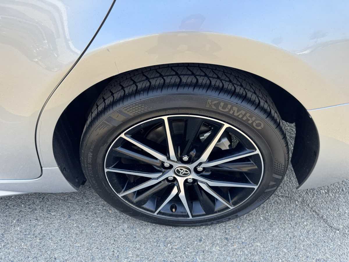 2022 Toyota Camry SE photo 37