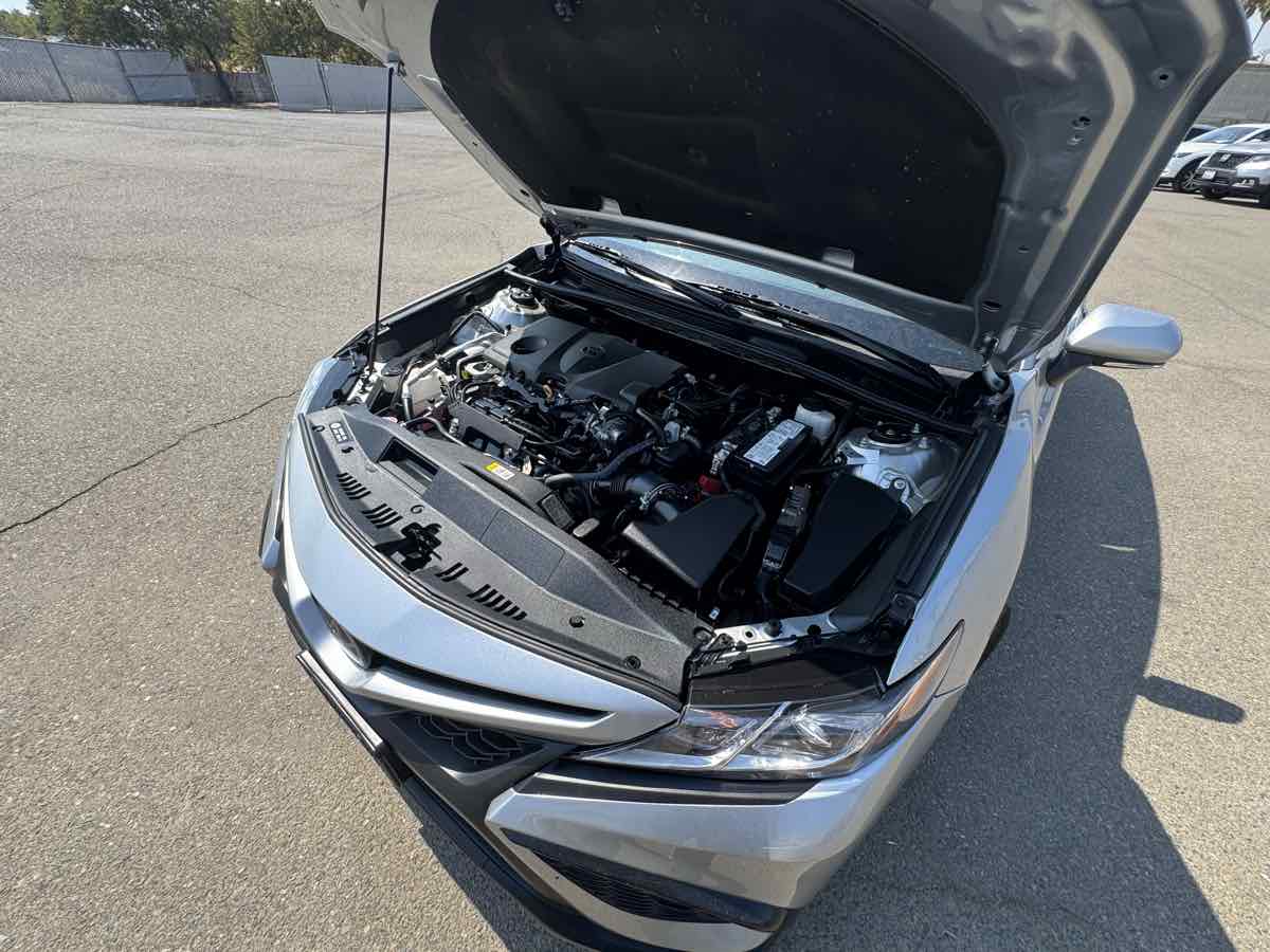 2022 Toyota Camry SE photo 41