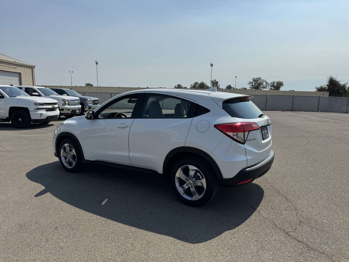 2020 Honda HR-V LX photo 7