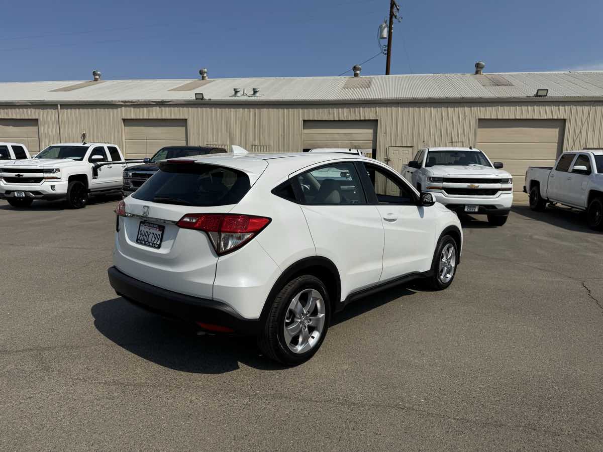 2020 Honda HR-V LX photo 10