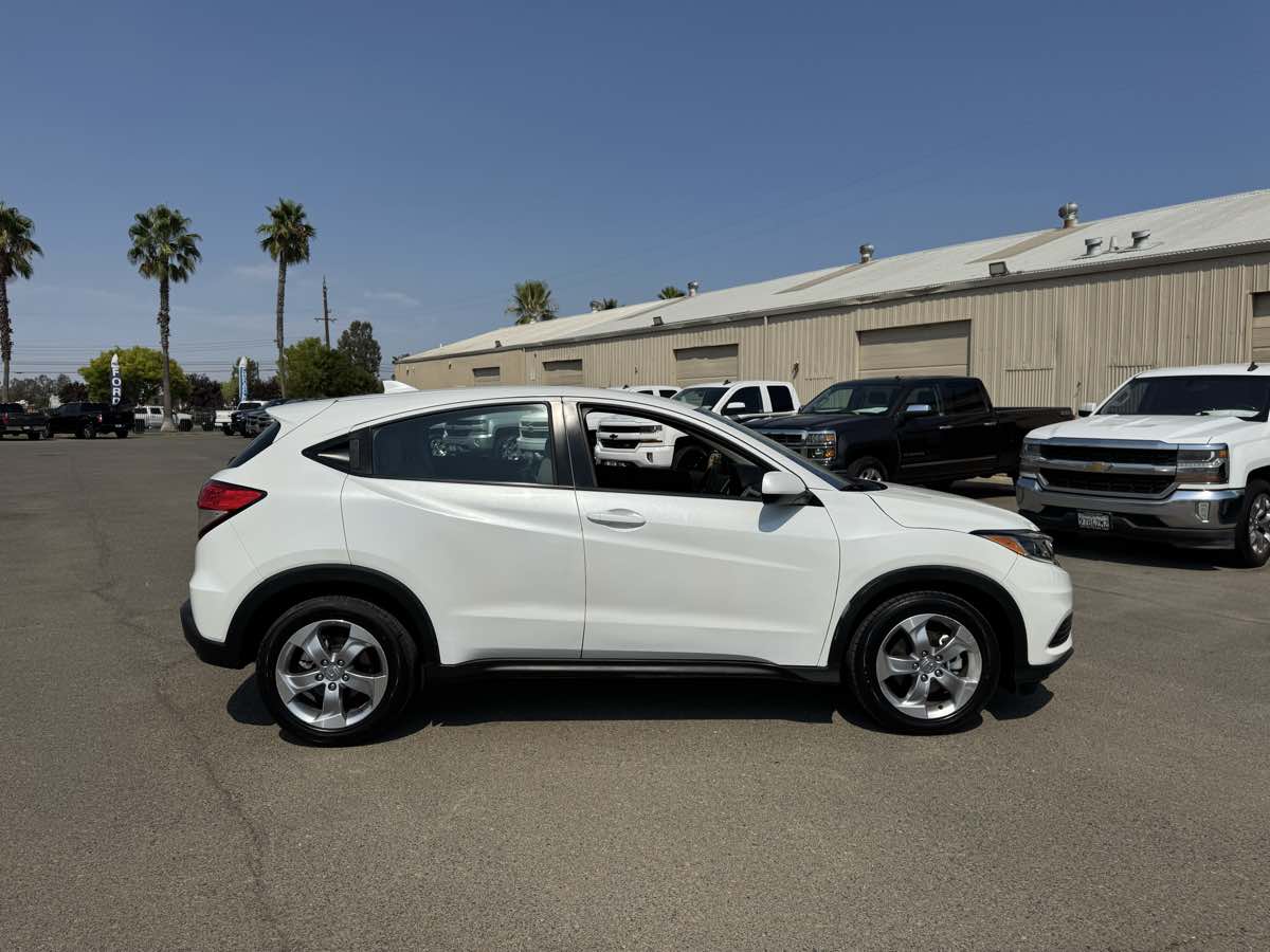 2020 Honda HR-V LX photo 12