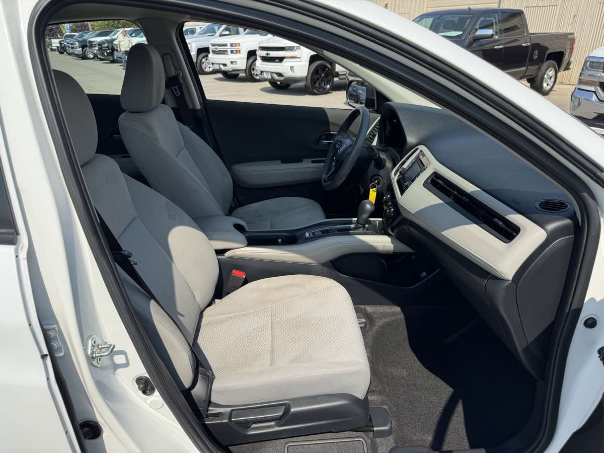 2020 Honda HR-V LX photo 14