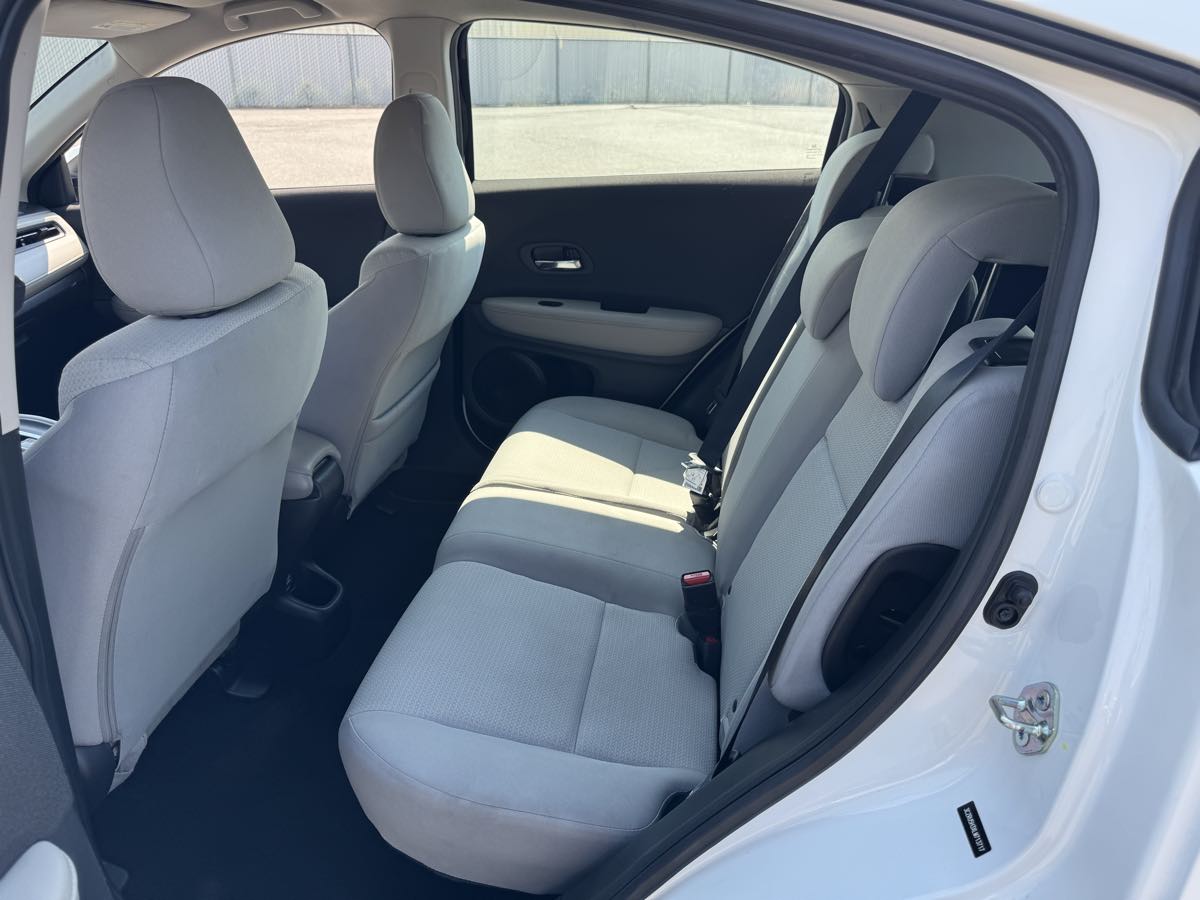 2020 Honda HR-V LX photo 20