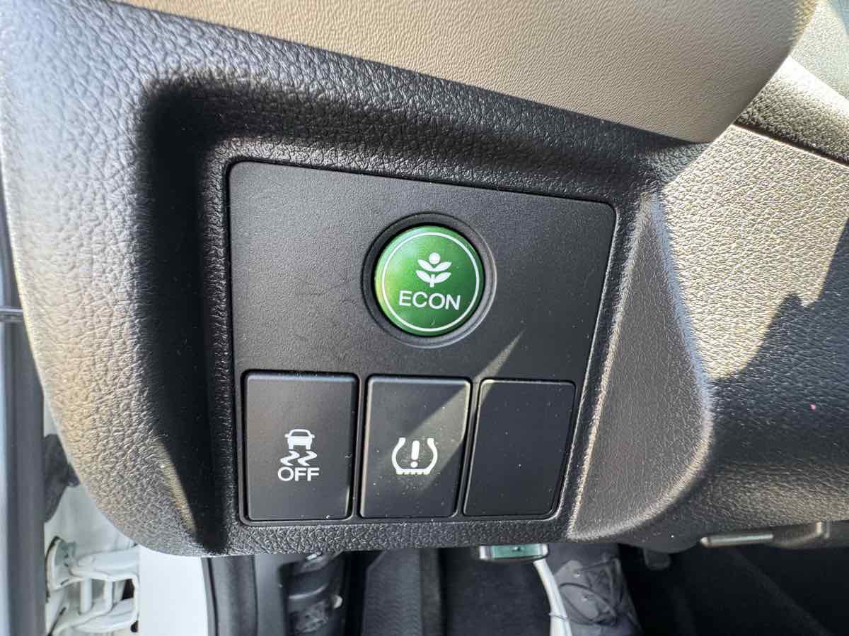 2020 Honda HR-V LX photo 33