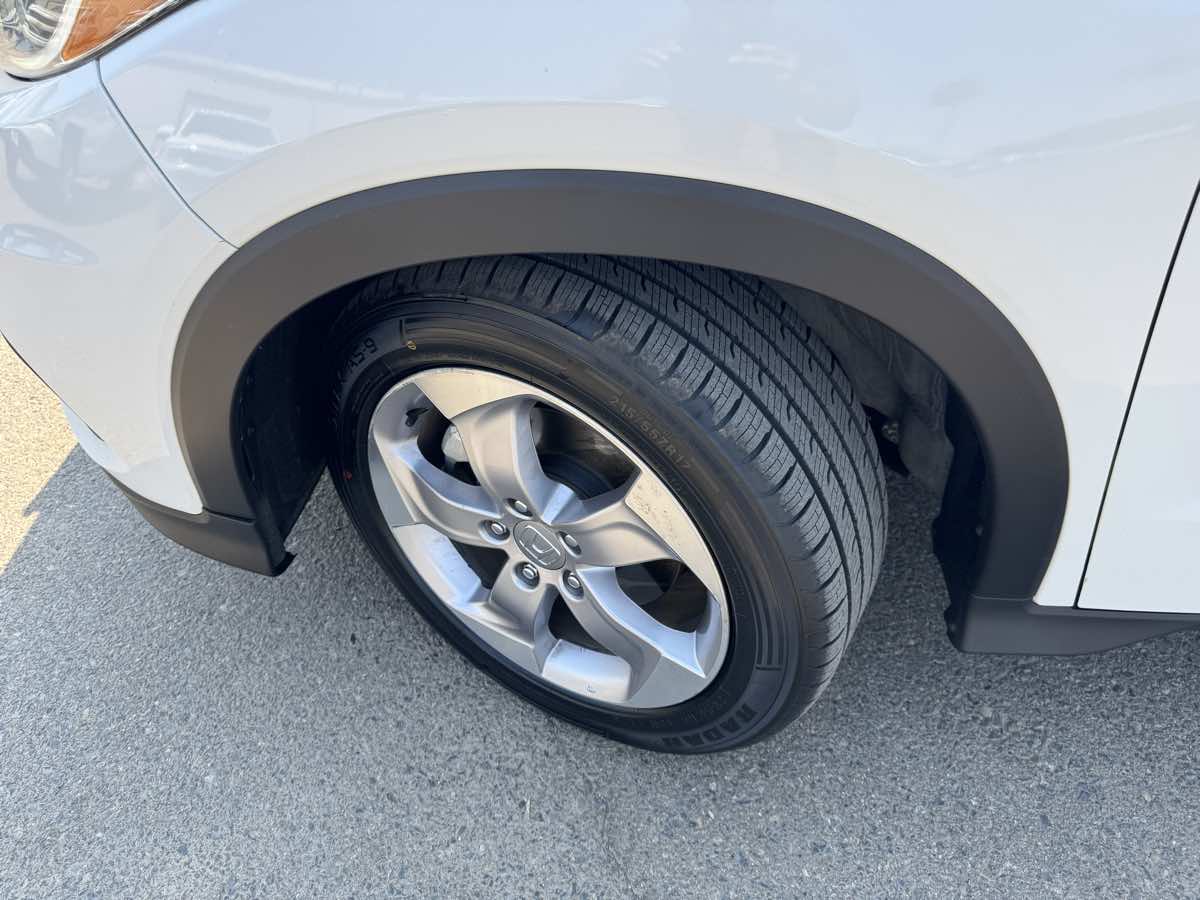 2020 Honda HR-V LX photo 34