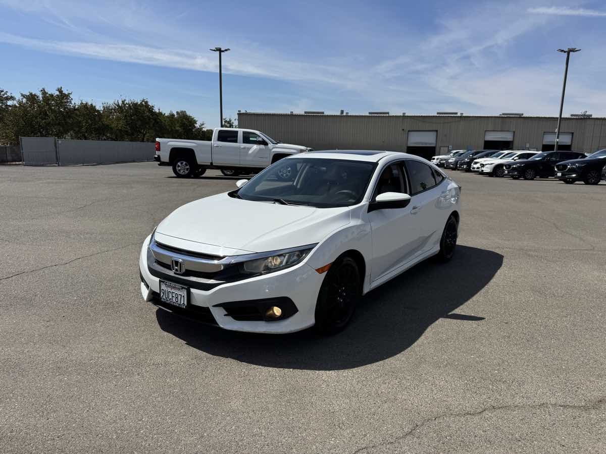 2016 Honda Civic EX-T photo 5