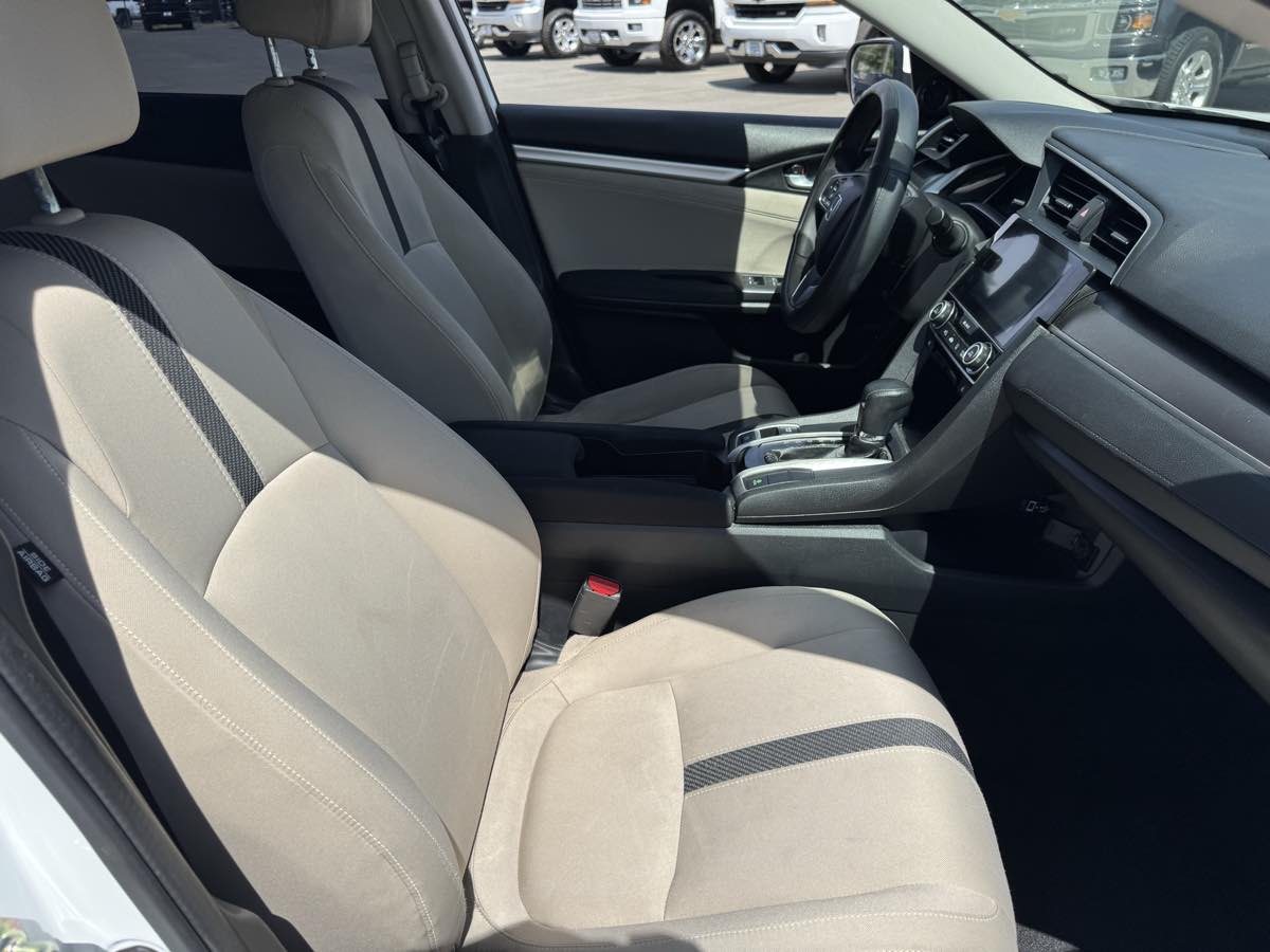 2016 Honda Civic EX-T photo 16