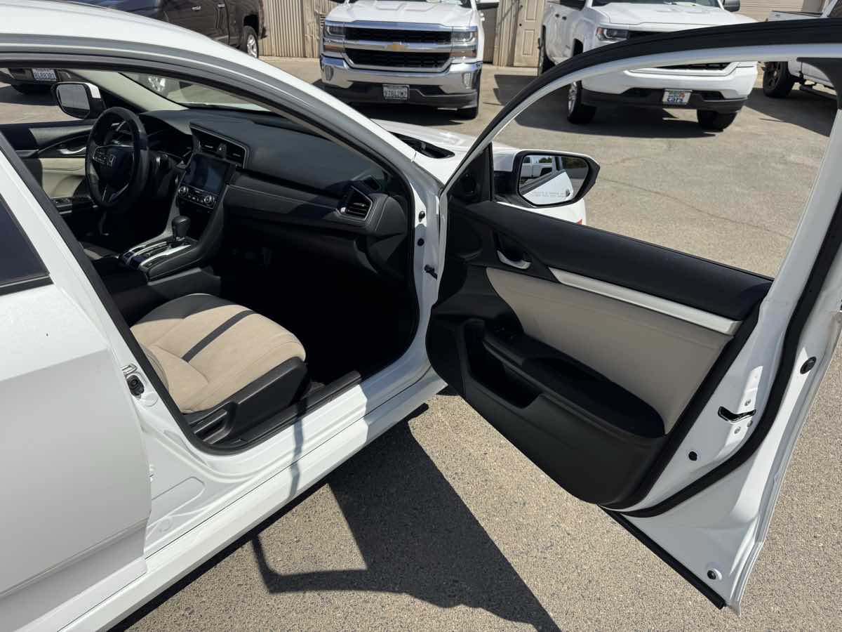 2016 Honda Civic EX-T photo 18