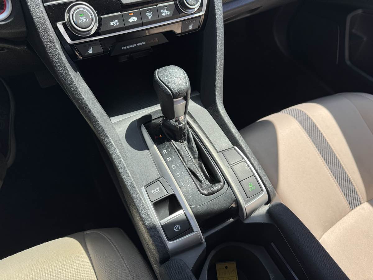 2016 Honda Civic EX-T photo 32