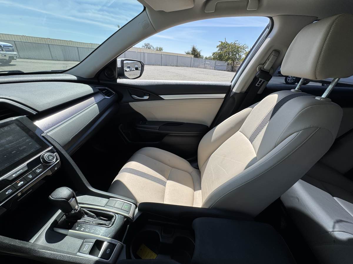 2016 Honda Civic EX-T photo 34