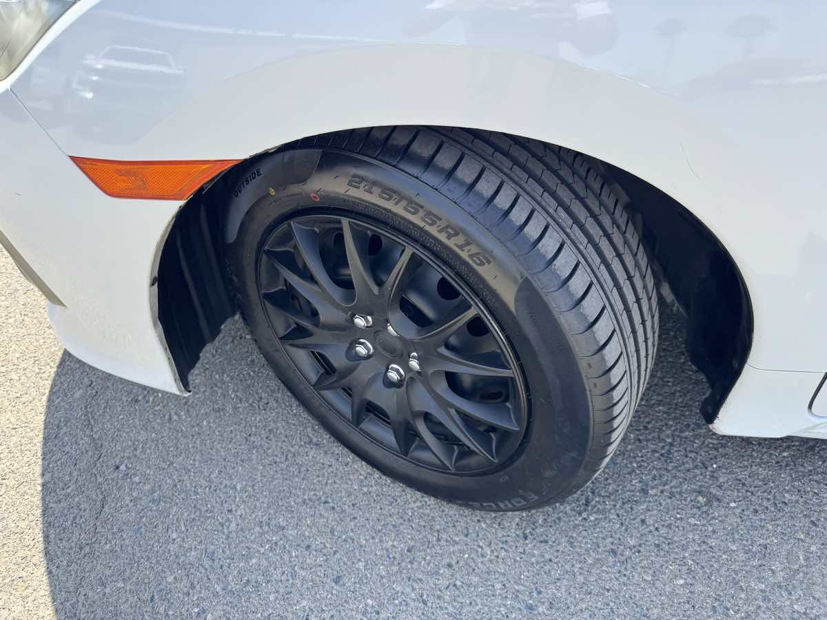 2016 Honda Civic EX-T photo 37