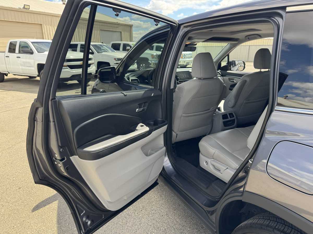 2019 Honda Pilot EX-L photo 22