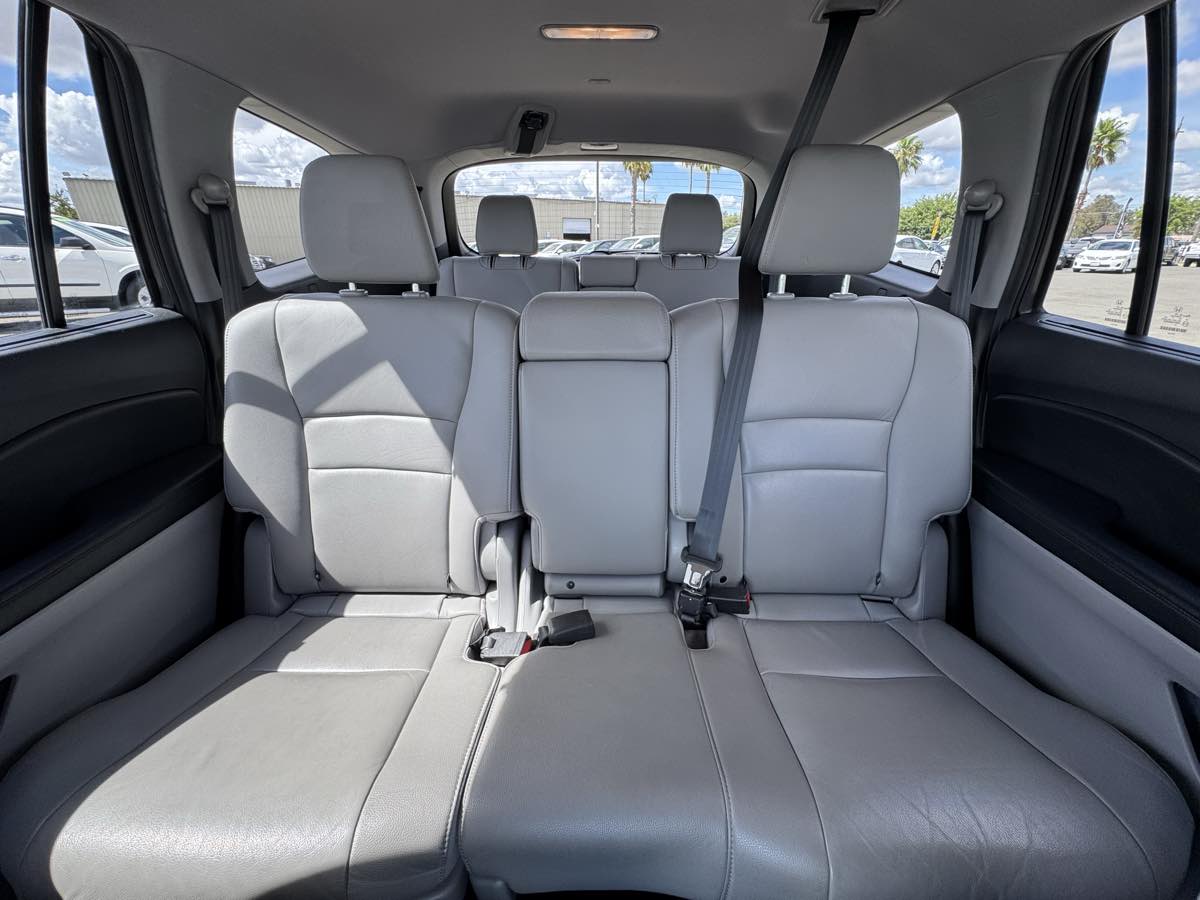 2019 Honda Pilot EX-L photo 40
