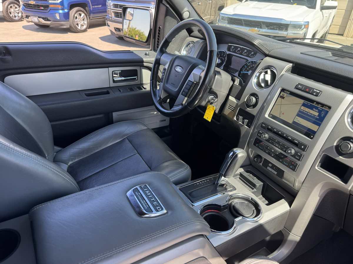 2011 Ford F-150 Lariat Limited photo 19