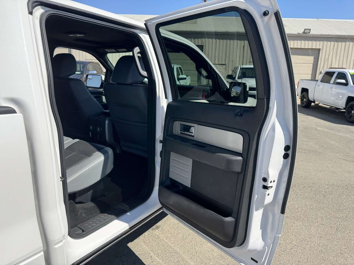 2011 Ford F-150 Lariat Limited photo 22