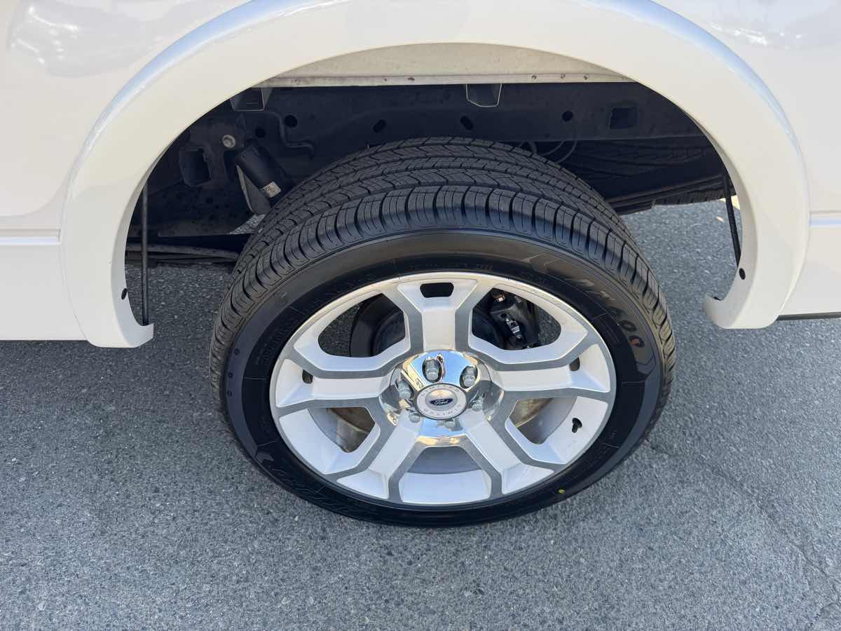 2011 Ford F-150 Lariat Limited photo 44