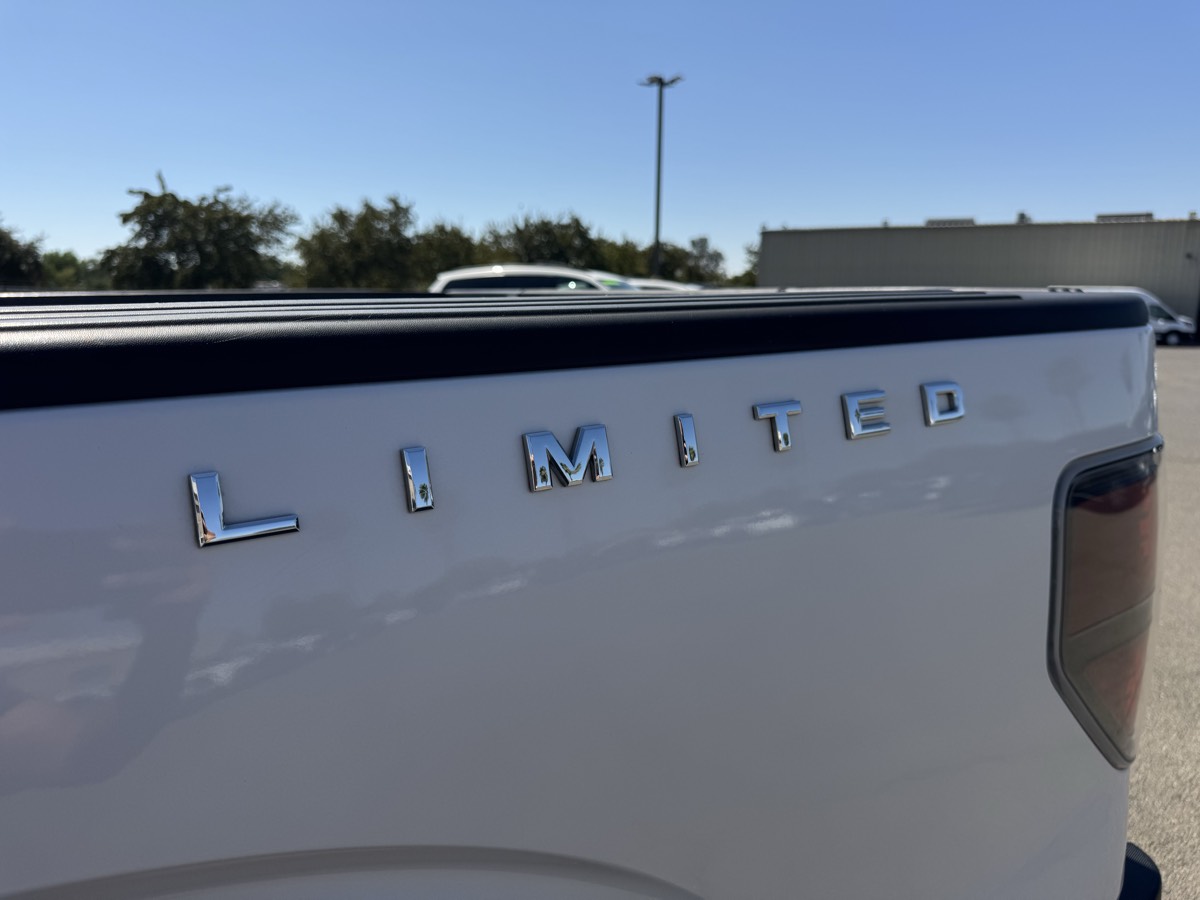 2011 Ford F-150 Lariat Limited photo 48