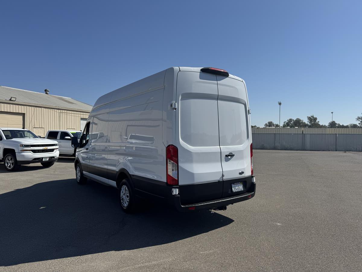 2021 Ford Transit Cargo Van photo 5