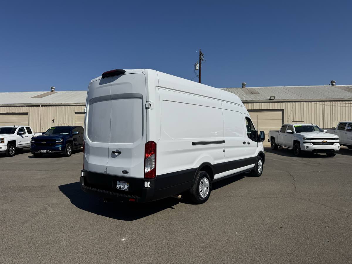 2021 Ford Transit Cargo Van photo 7