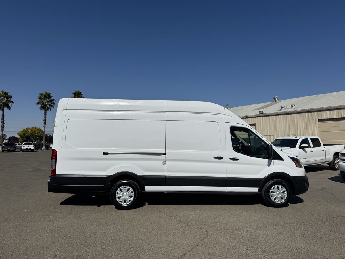 2021 Ford Transit Cargo Van photo 9
