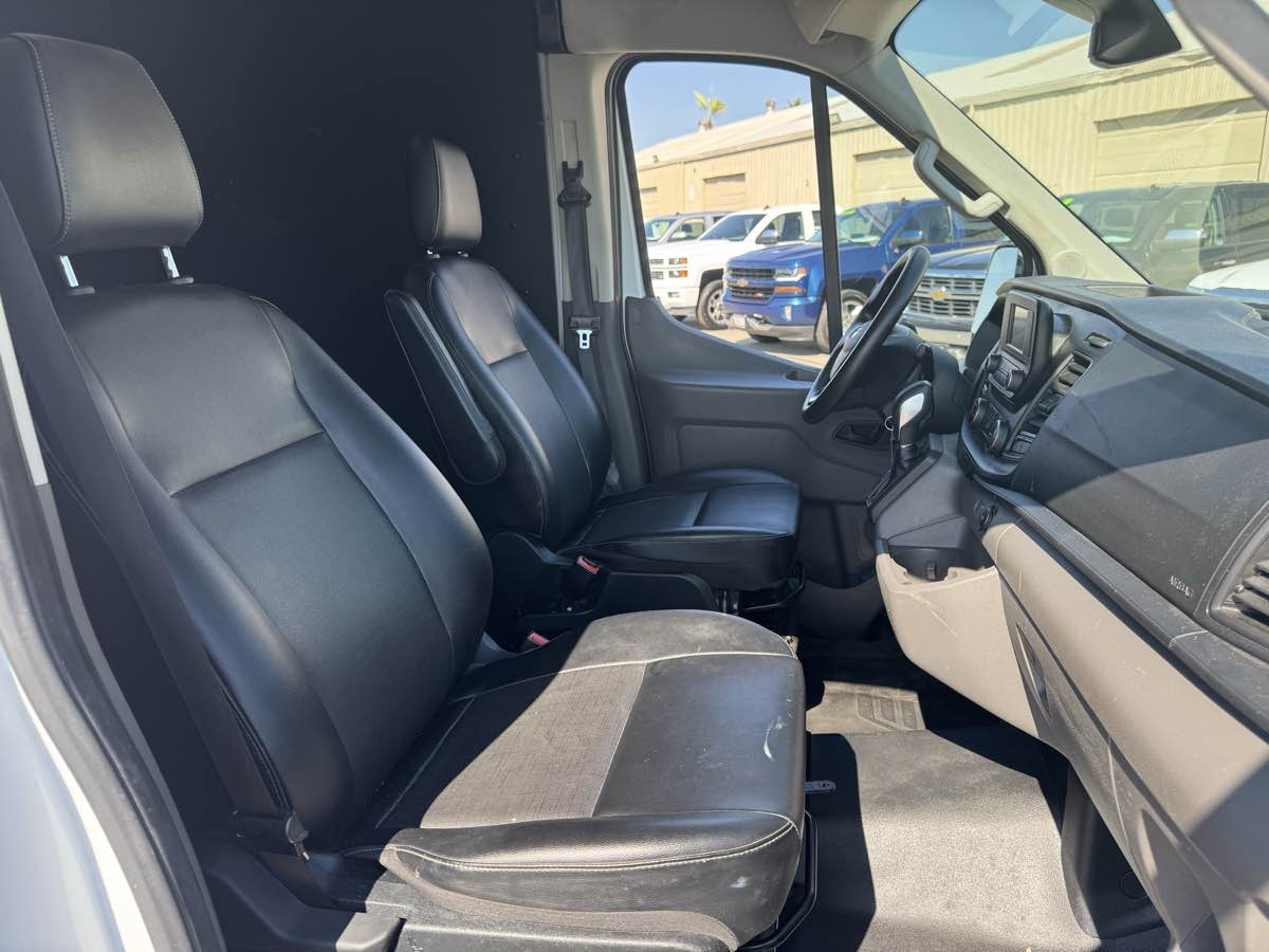 2021 Ford Transit Cargo Van photo 12