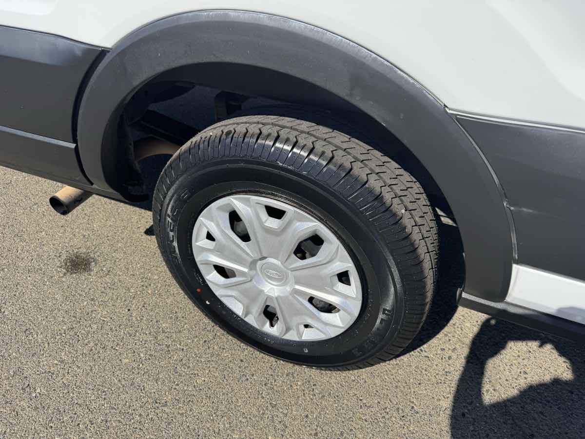 2021 Ford Transit Cargo Van photo 33