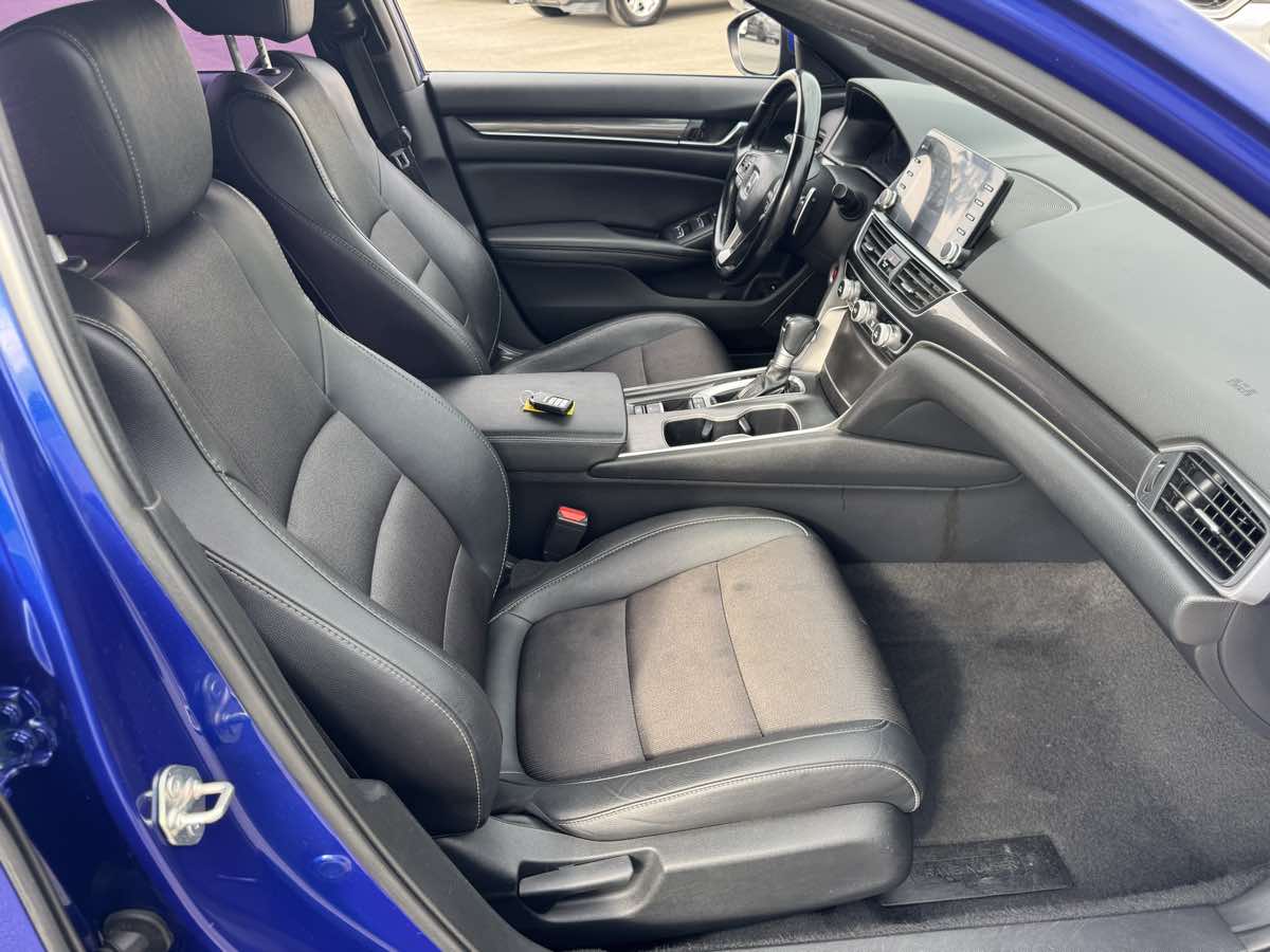 2019 Honda Accord Sport 1.5T photo 15