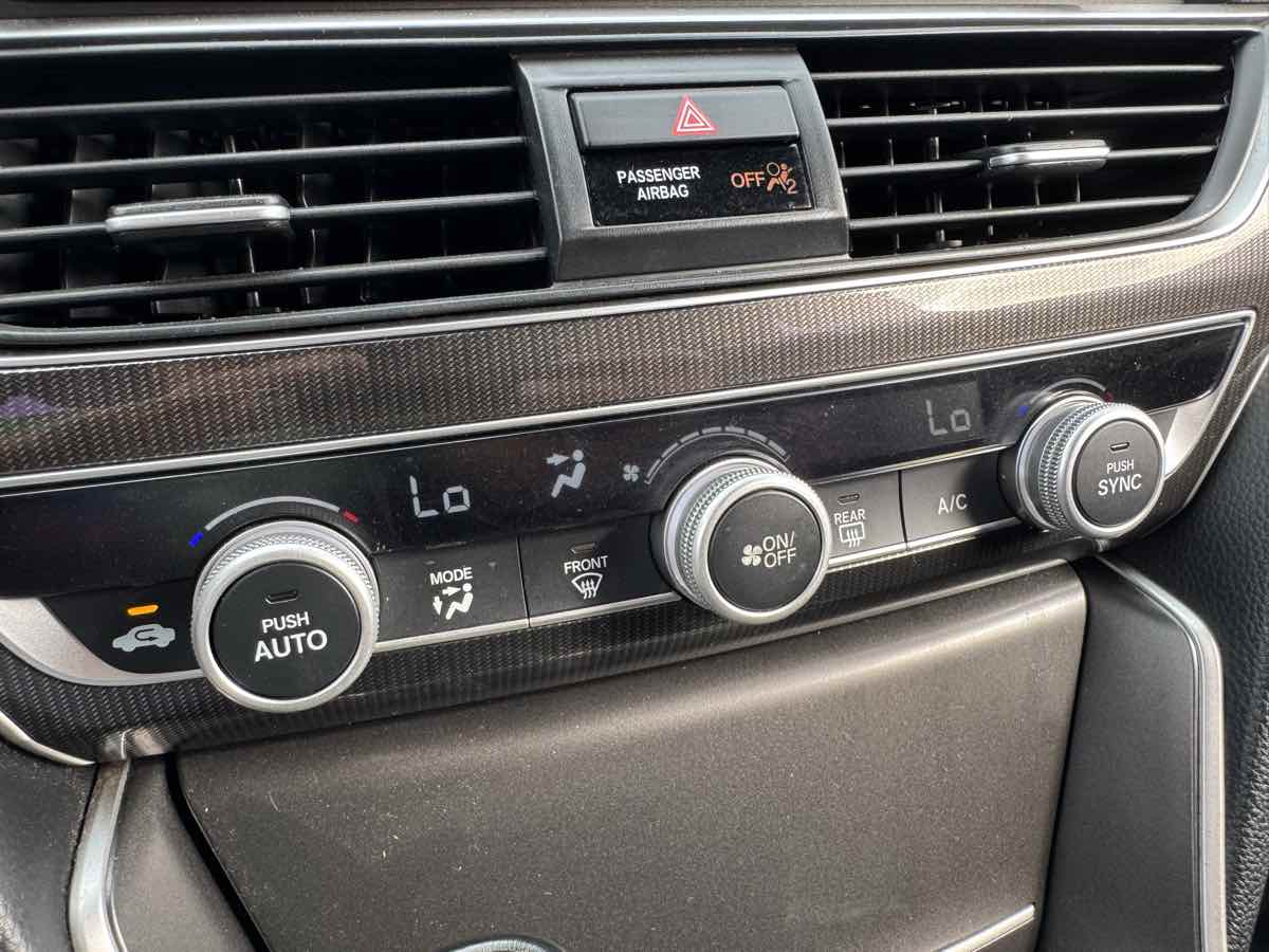 2019 Honda Accord Sport 1.5T photo 32