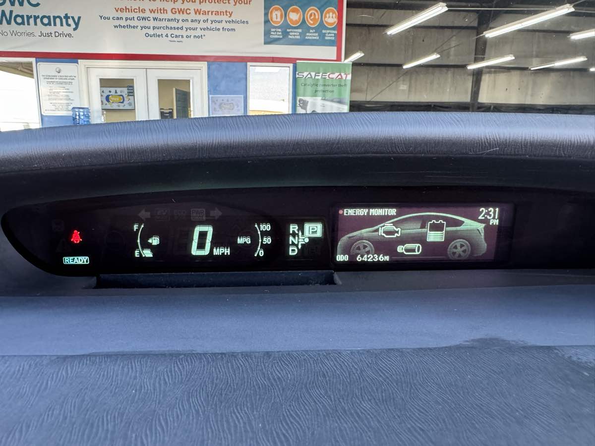 2013 Toyota Prius Two photo 26