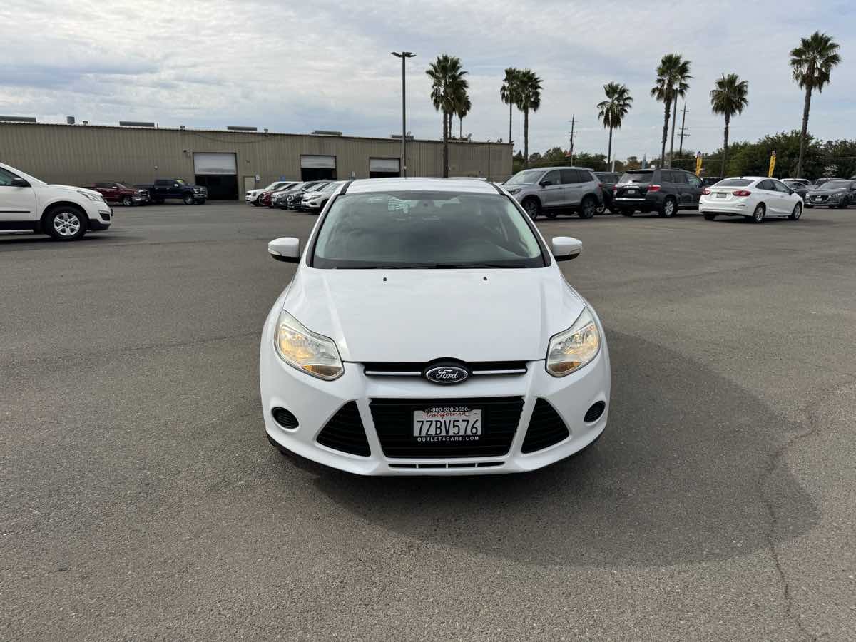 2014 Ford Focus SE photo 4