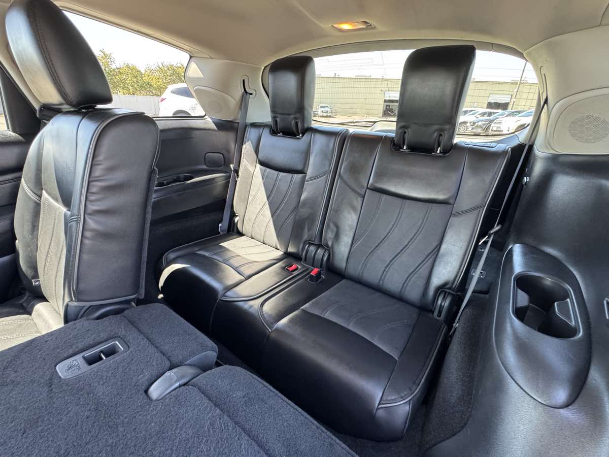 2015 Infiniti QX60 Premium Plus photo 24