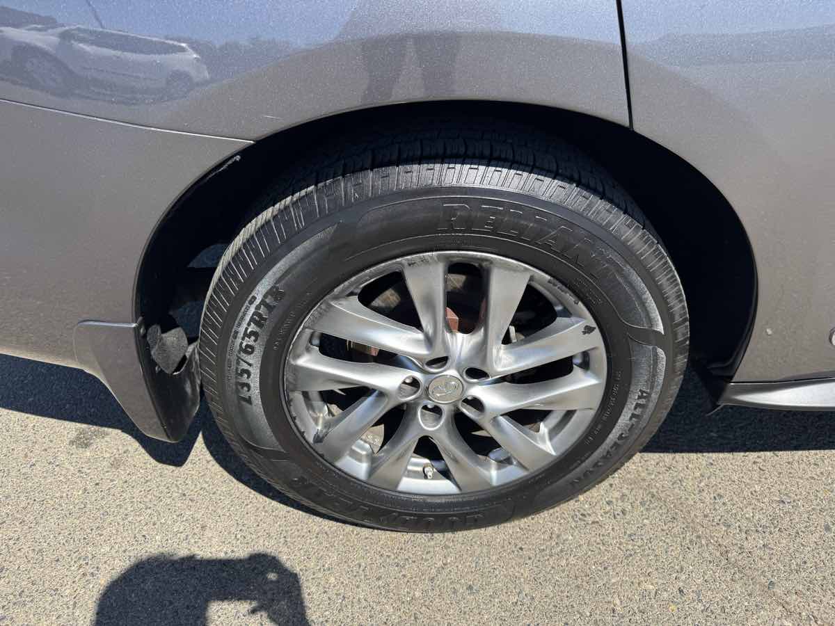 2015 Infiniti QX60 Premium Plus photo 42