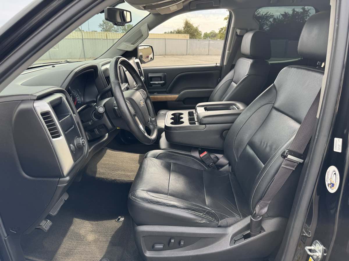 2017 Chevrolet Silverado 1500 LTZ photo 24