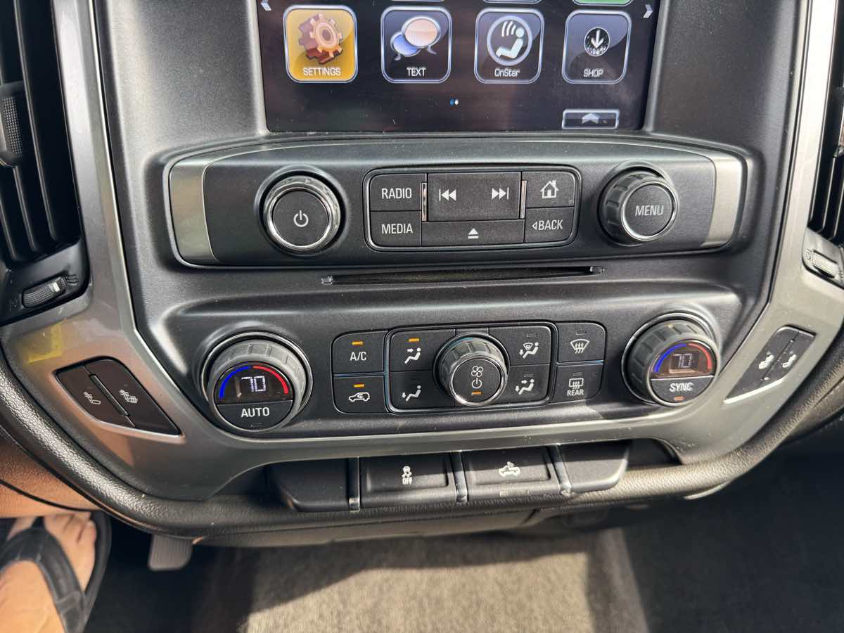2017 Chevrolet Silverado 1500 LTZ photo 31