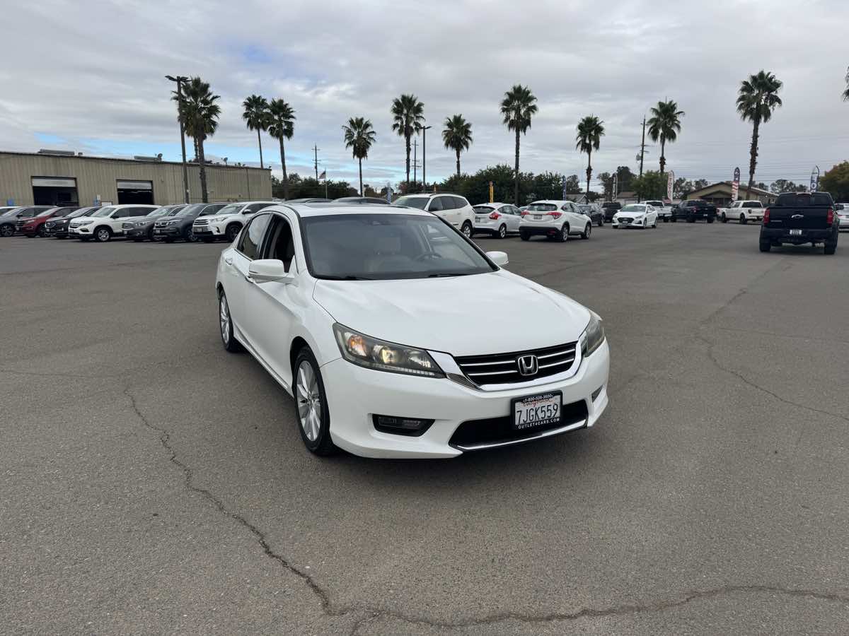 2015 Honda Accord EX-L photo 3