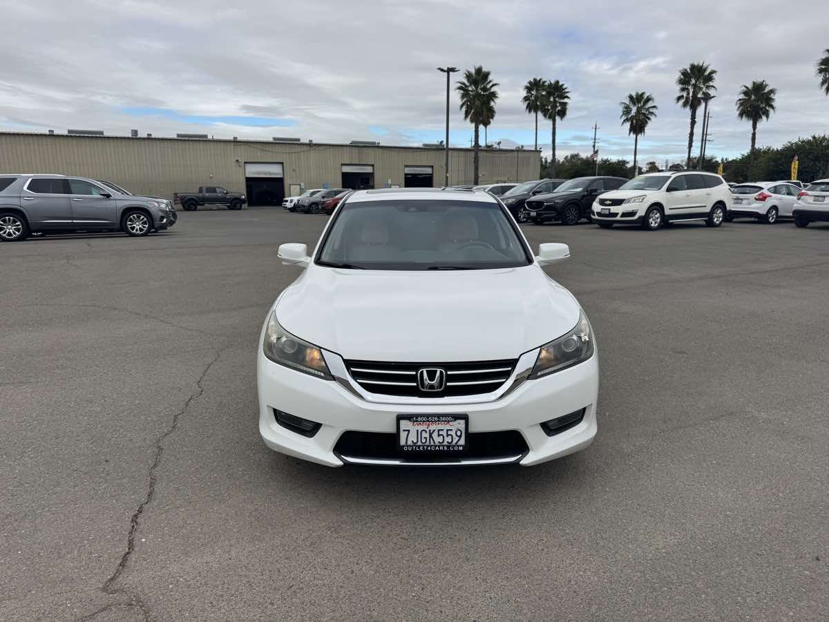 2015 Honda Accord EX-L photo 4
