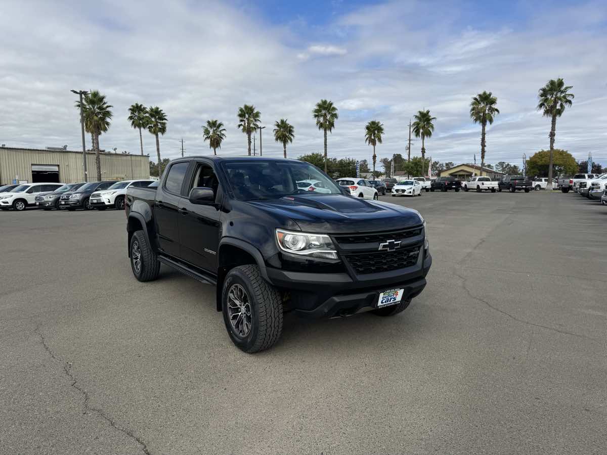 2019 Chevrolet Colorado ZR2 photo 2