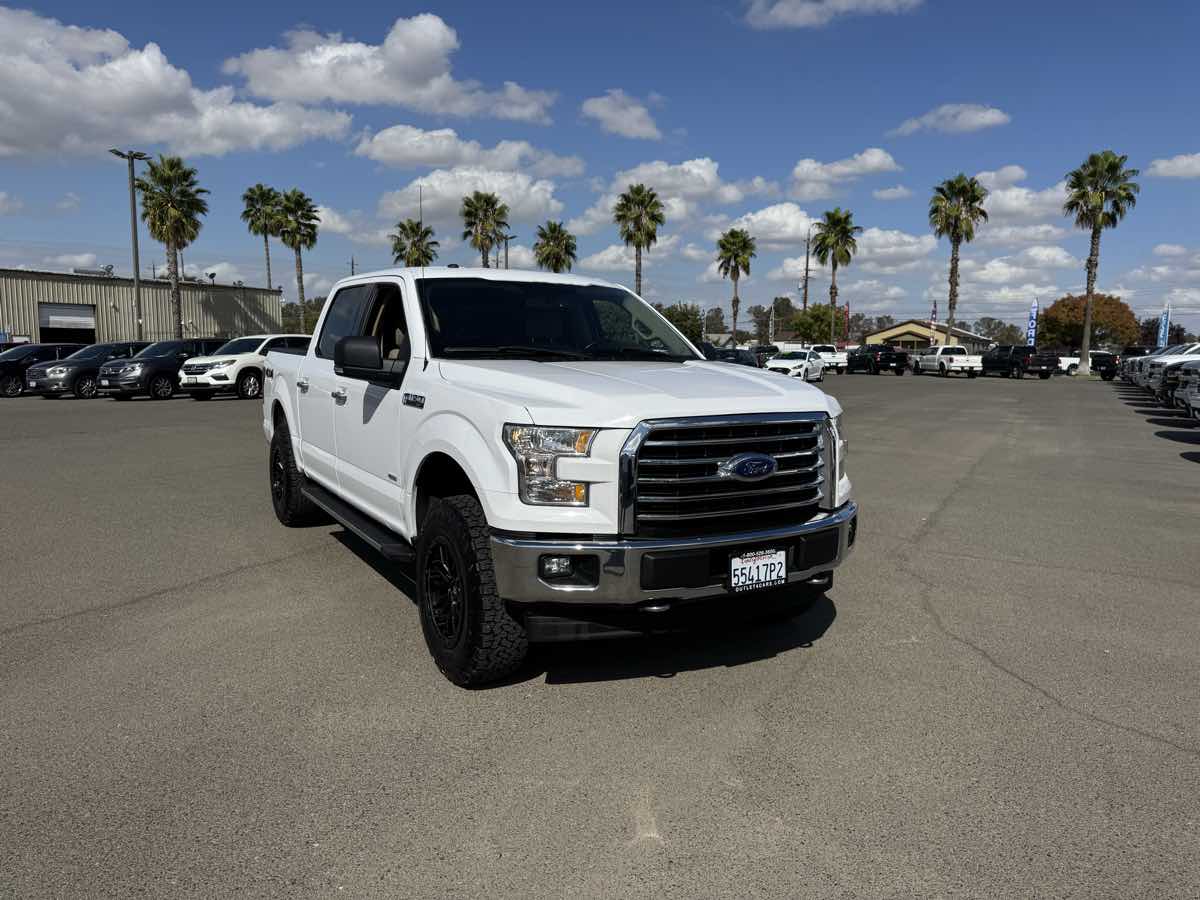 2017 Ford F-150 XLT photo 3
