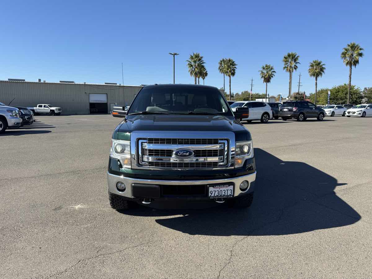 2014 Ford F-150 XLT photo 4