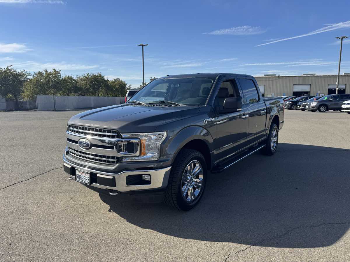 2018 Ford F-150 XLT photo 2
