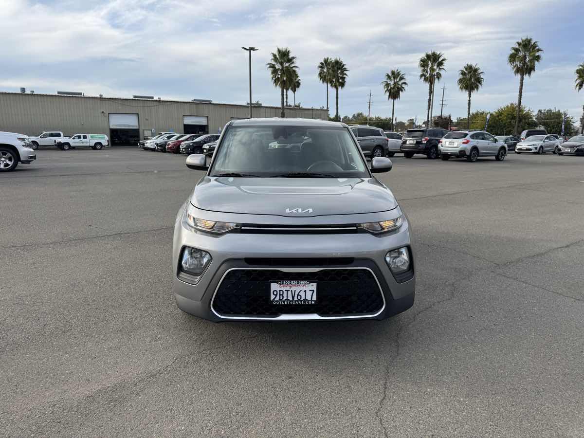 2022 Kia Soul LX photo 4