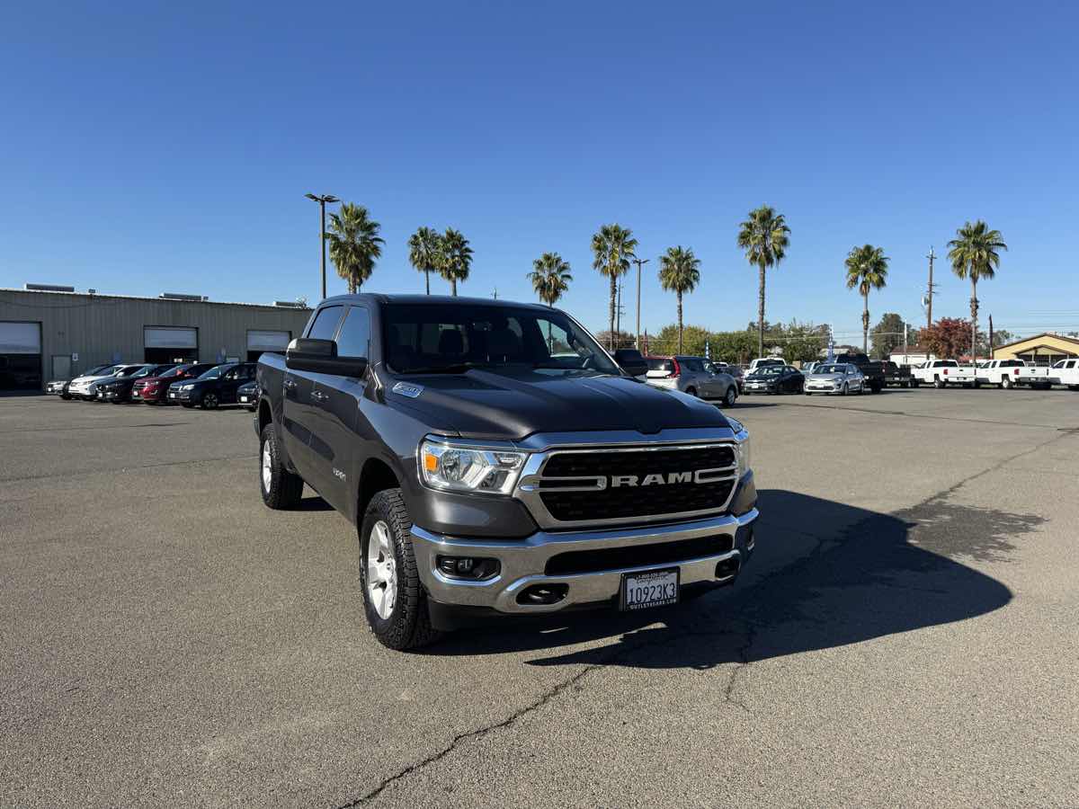 2022 Ram 1500 Big Horn photo 3
