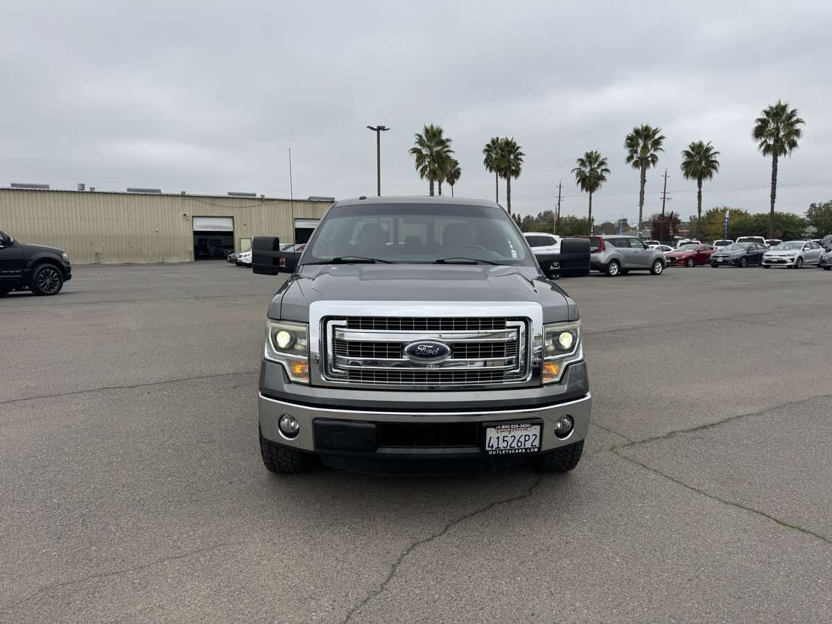 2014 Ford F-150 XLT photo 4