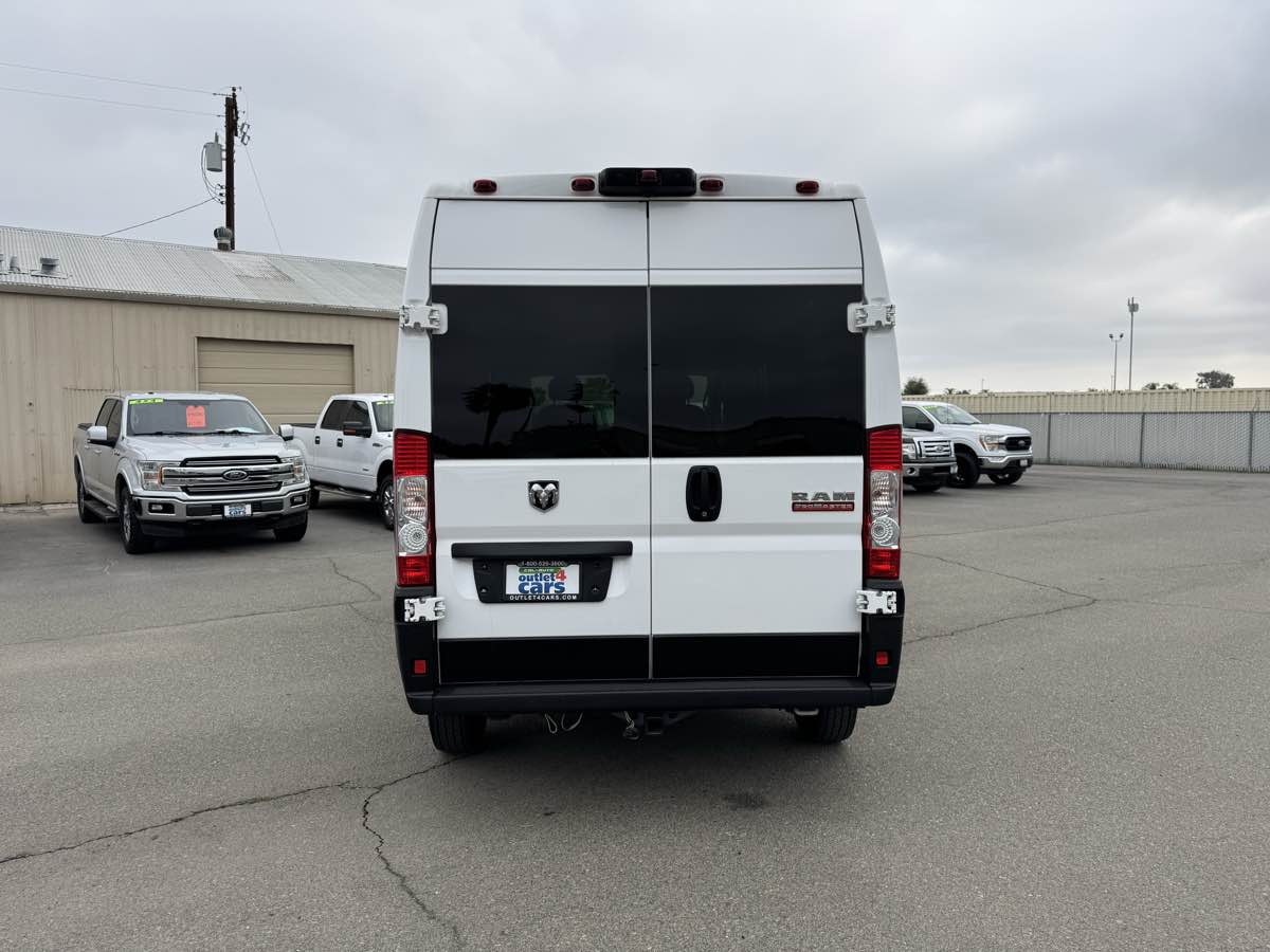 2021 Ram ProMaster 2500 photo 3