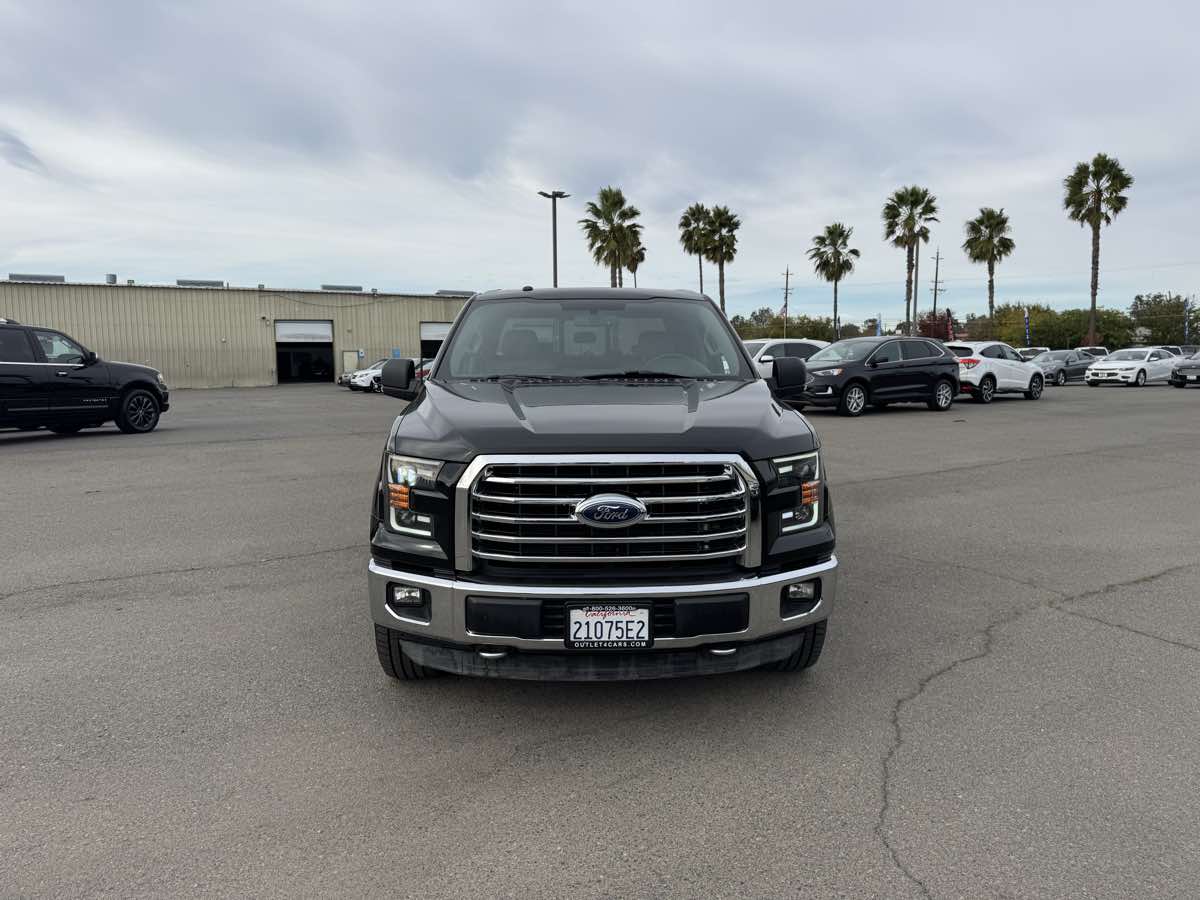 2016 Ford F-150 XLT FX4 photo 4