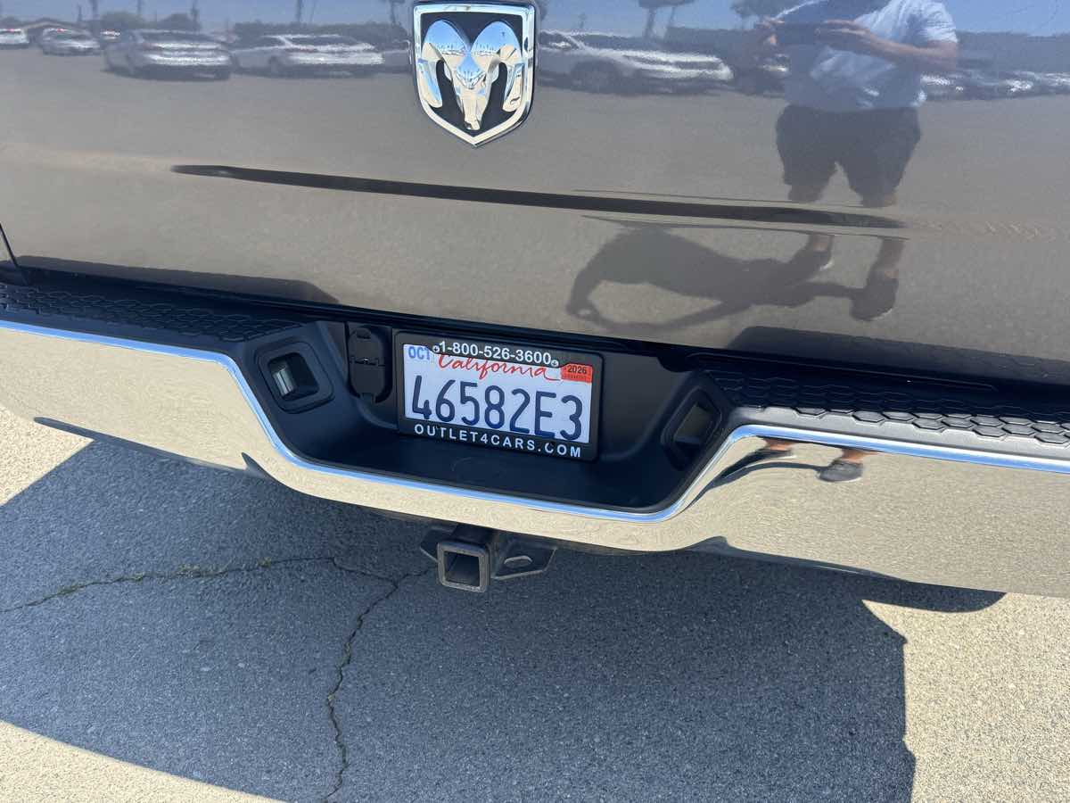 2017 RAM Ram 1500 Pickup SLT - Photo 9