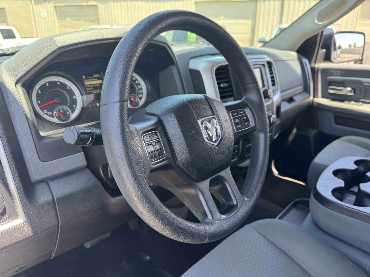 2017 RAM Ram 1500 Pickup SLT - Photo 24
