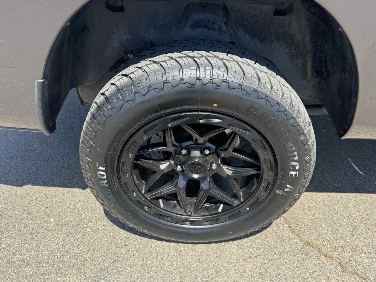 2017 RAM Ram 1500 Pickup SLT - Photo 36